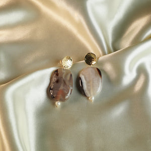 beige agate